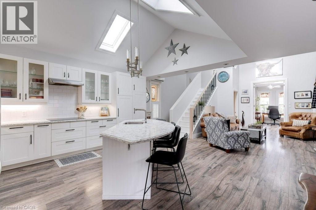 7 Homewood Avenue Property Photo 7