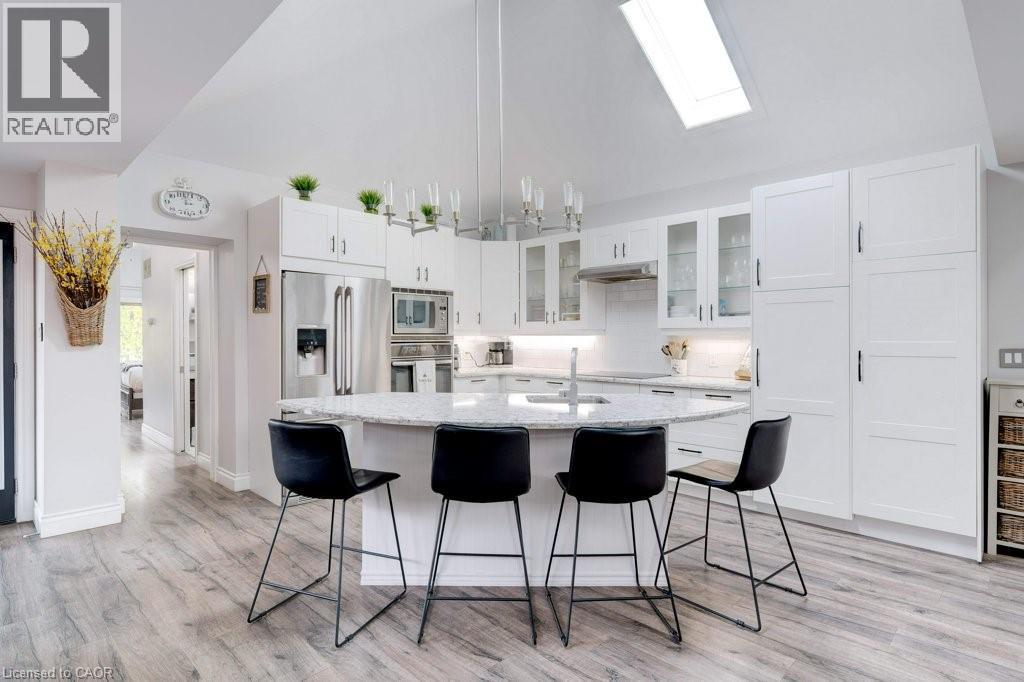 7 Homewood Avenue Property Photo 9