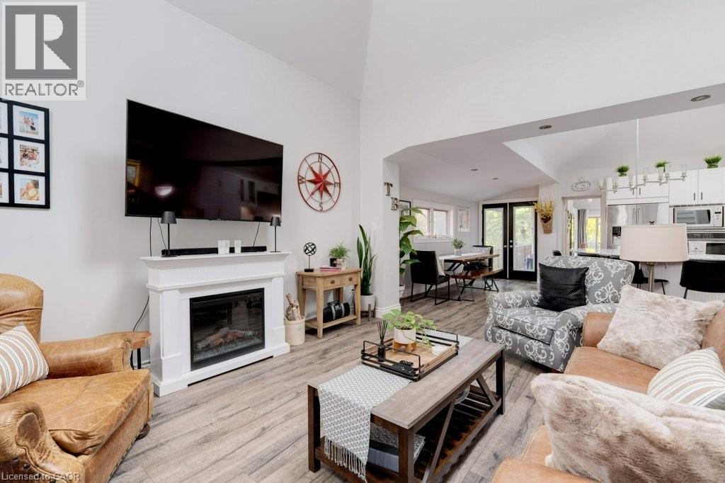 7 Homewood Avenue Property Photo 16