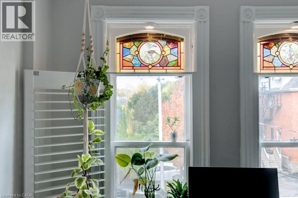 7 Homewood Avenue Property Photo 18