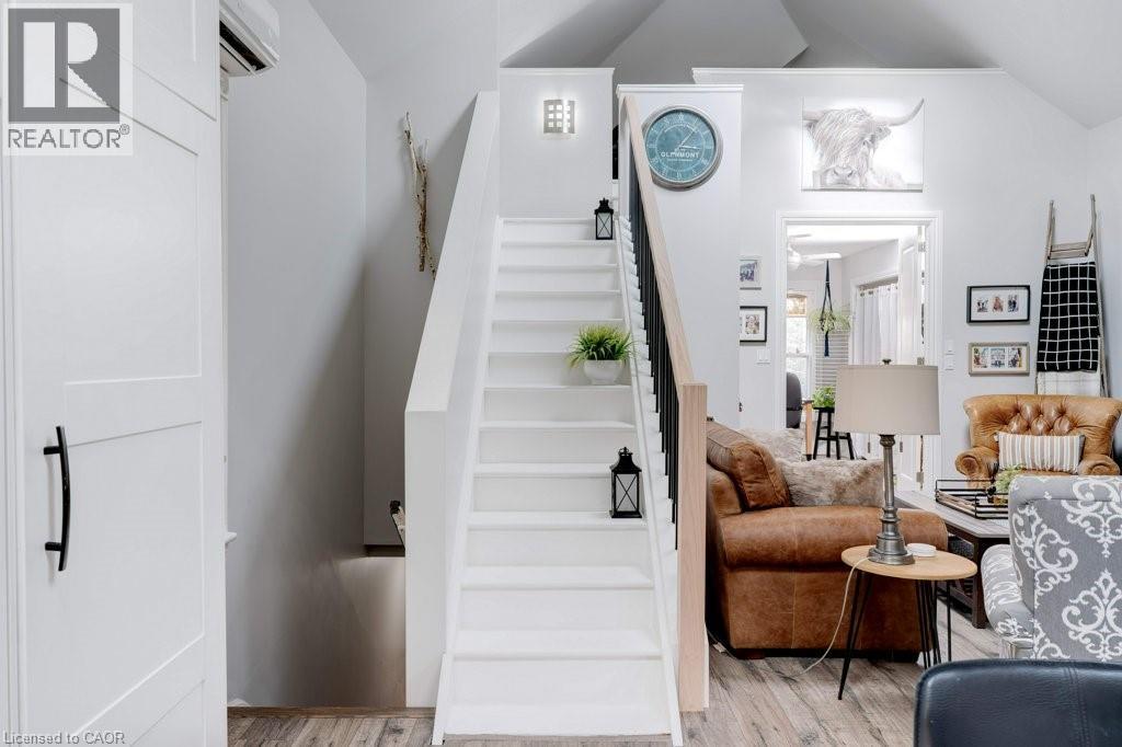 7 Homewood Avenue Property Photo 20