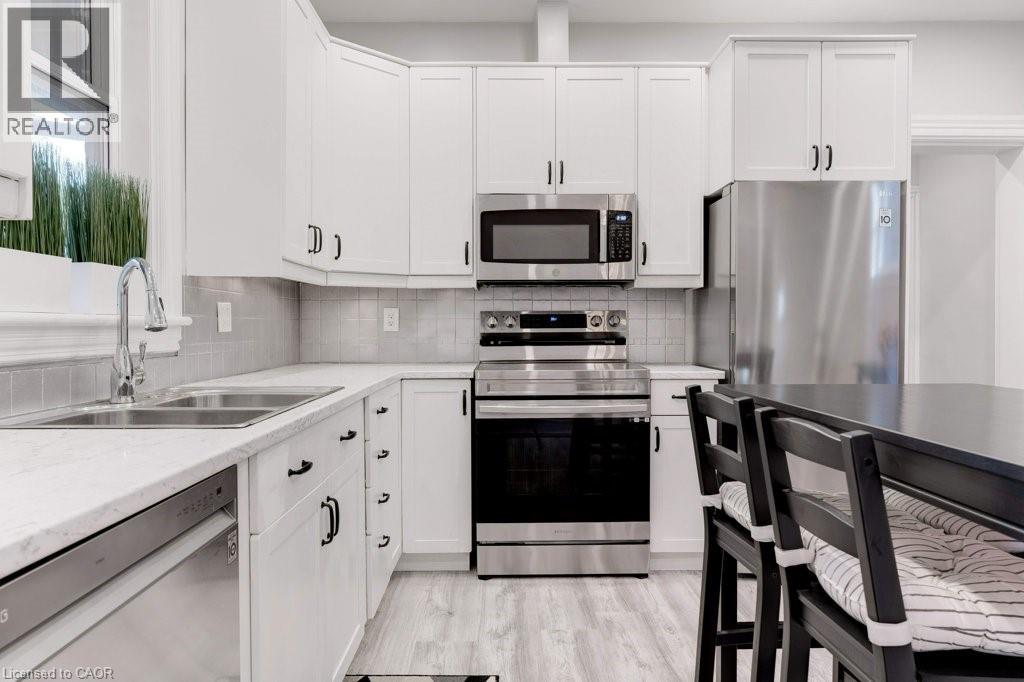 7 Homewood Avenue Property Photo 38