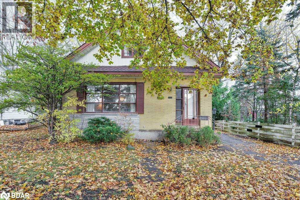 146 West Street Property Photo 2