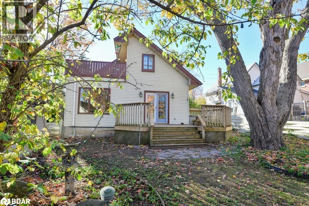 146 West Street Property Photo 4