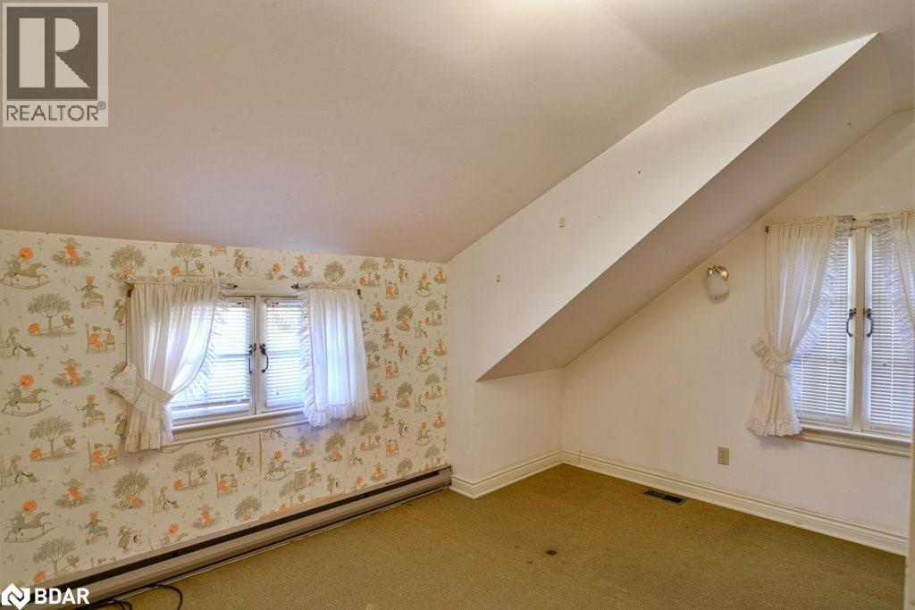 146 West Street Property Photo 24