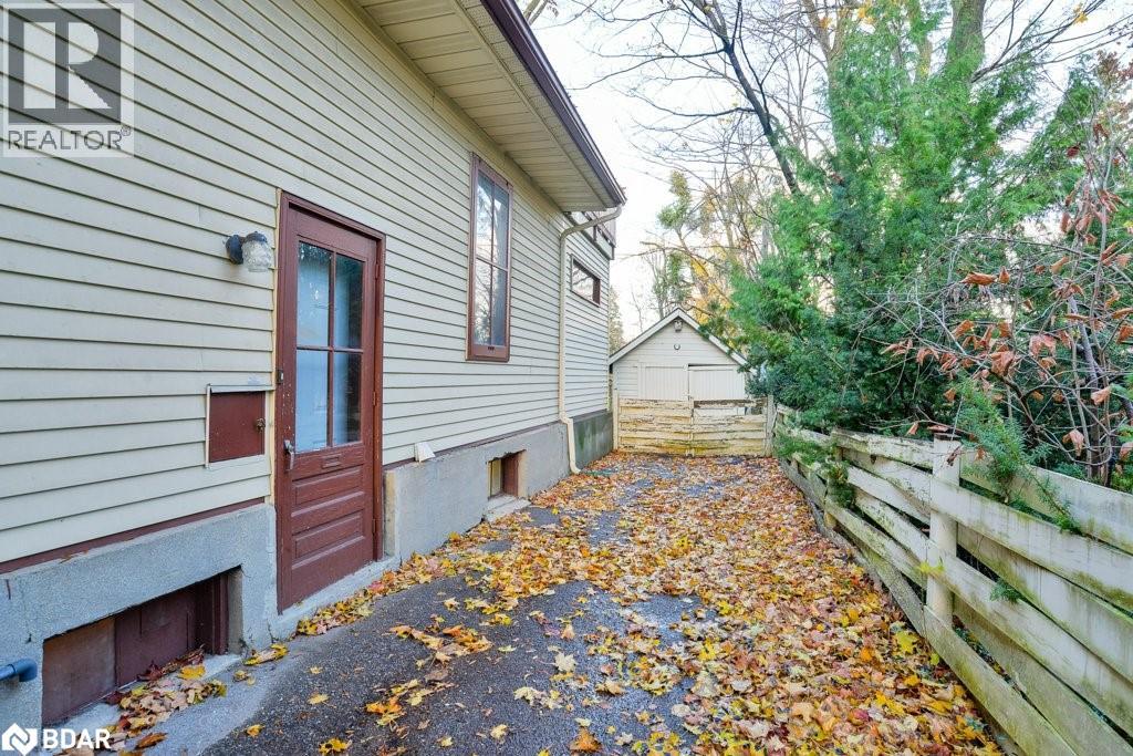 146 West Street Property Photo 30