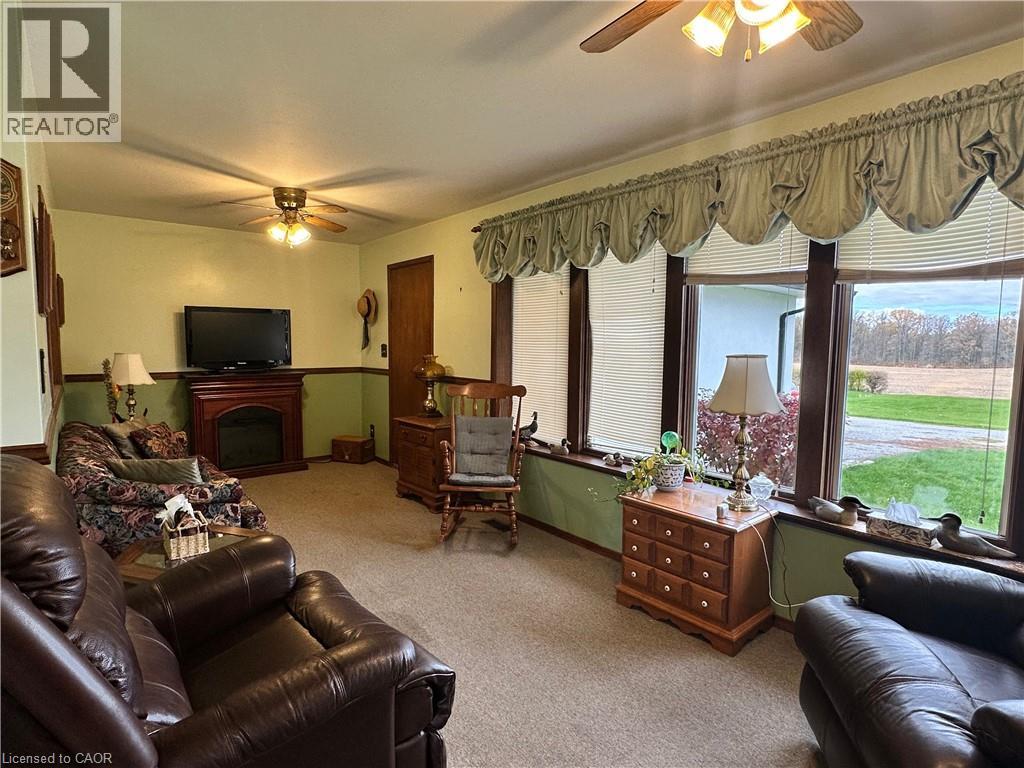9729 York Road Property Photo 25