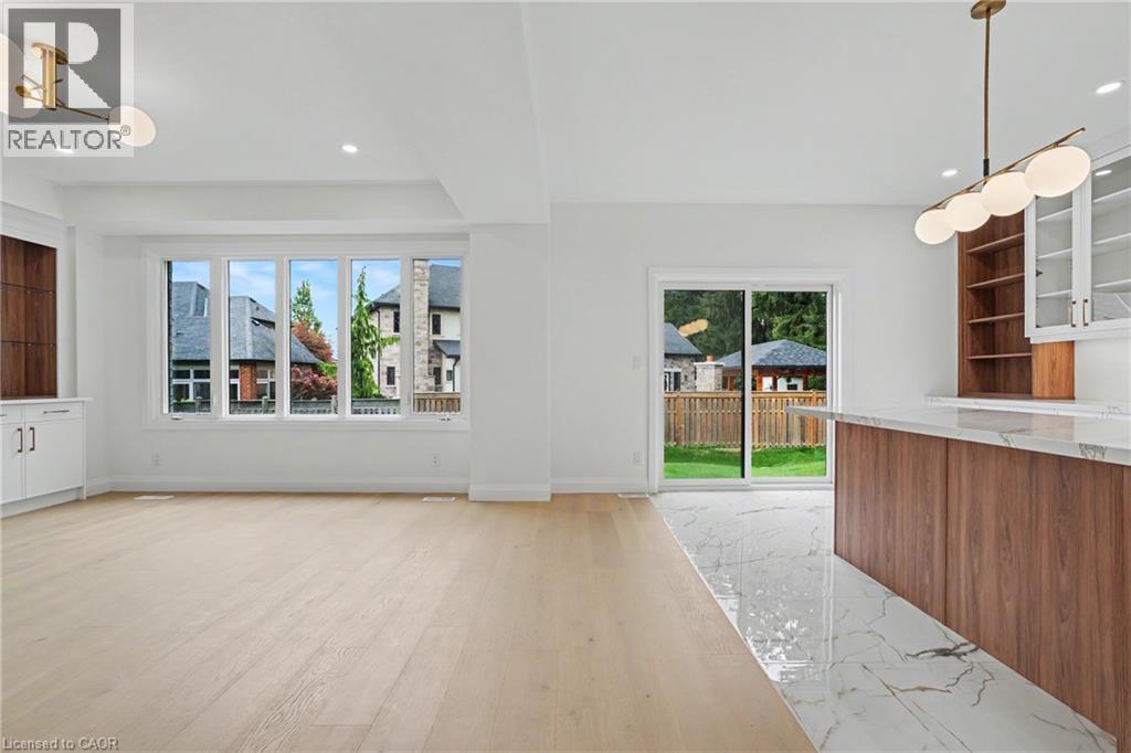 386 Southcote Road Property Photo 12