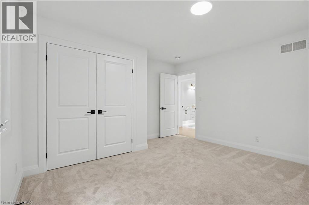 386 Southcote Road Property Photo 27