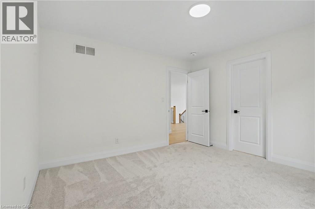 386 Southcote Road Property Photo 29