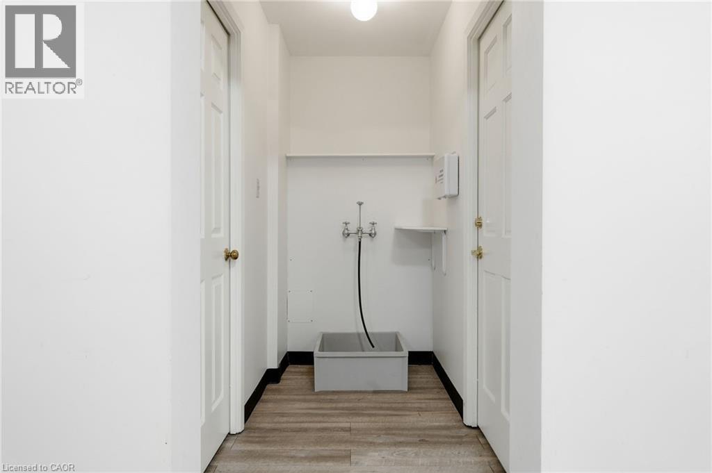 432 Main Street E Unit# 902 Property Photo 46