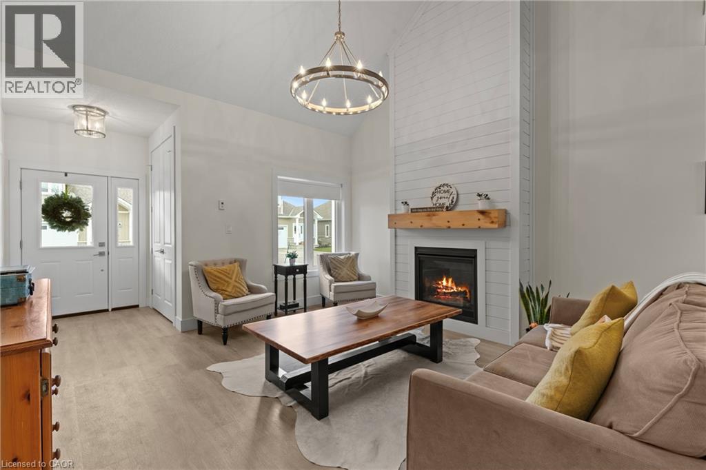 744 Nelson Street W Unit# 31 Property Photo 5