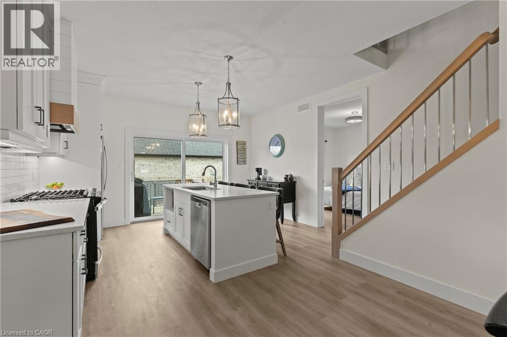 744 Nelson Street W Unit# 31 Property Photo 14