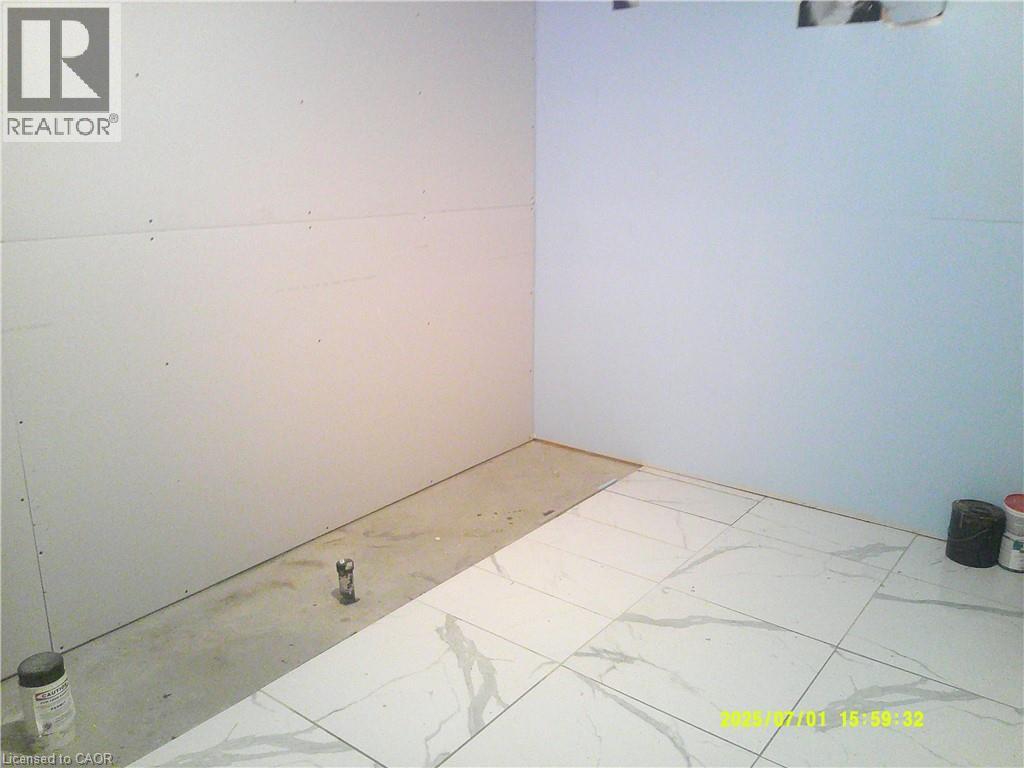 1 Chamberlain Avenue Unit# 5 Property Photo 25