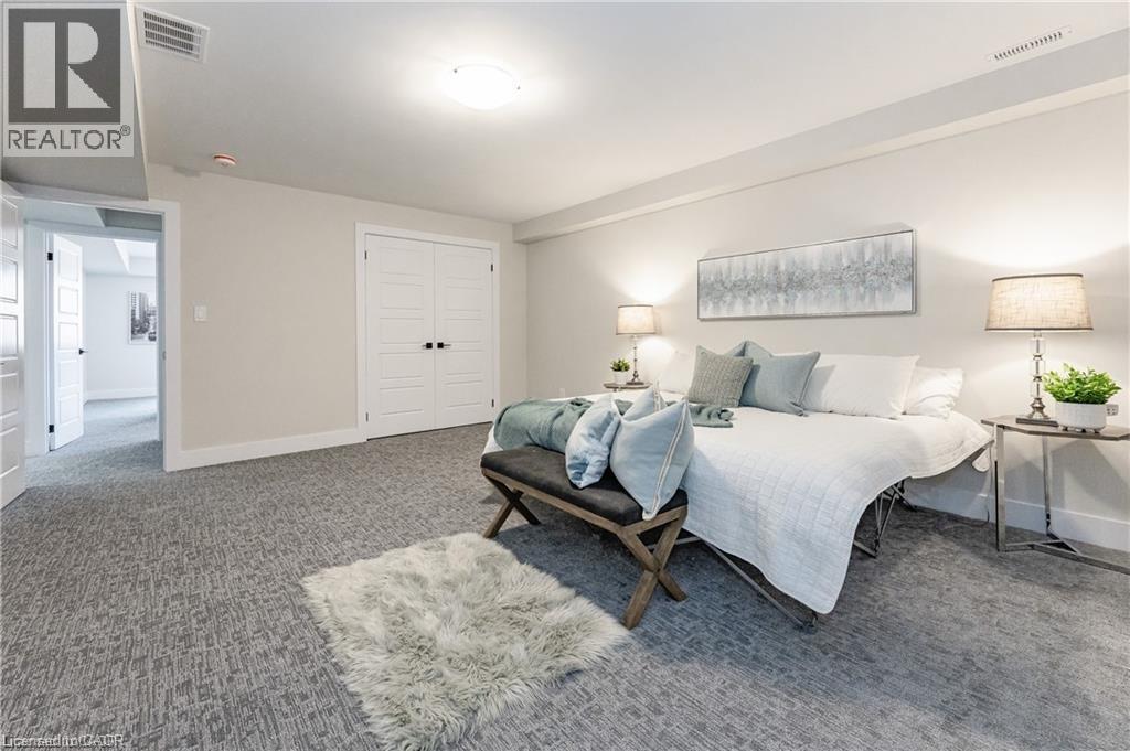 1050 Walton Avenue Property Photo 39