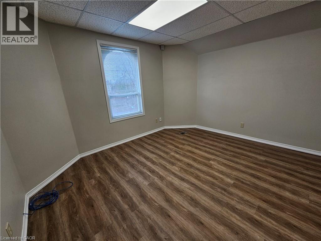 100 Lancaster Street E Property Photo 26