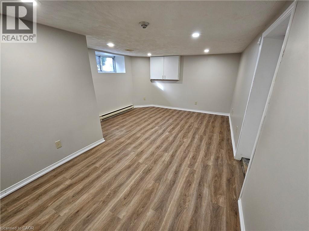 100 Lancaster Street E Property Photo 29