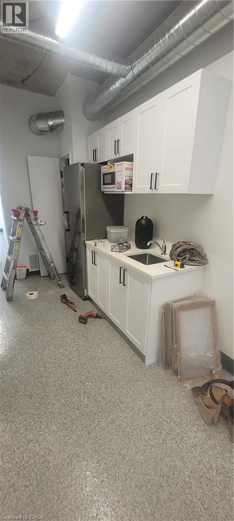 120 Parkdale Avenue N Unit# Office 1 Property Photo 13