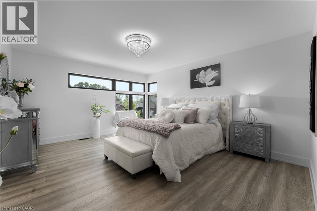 14 Willowbrook Drive Property Photo 18