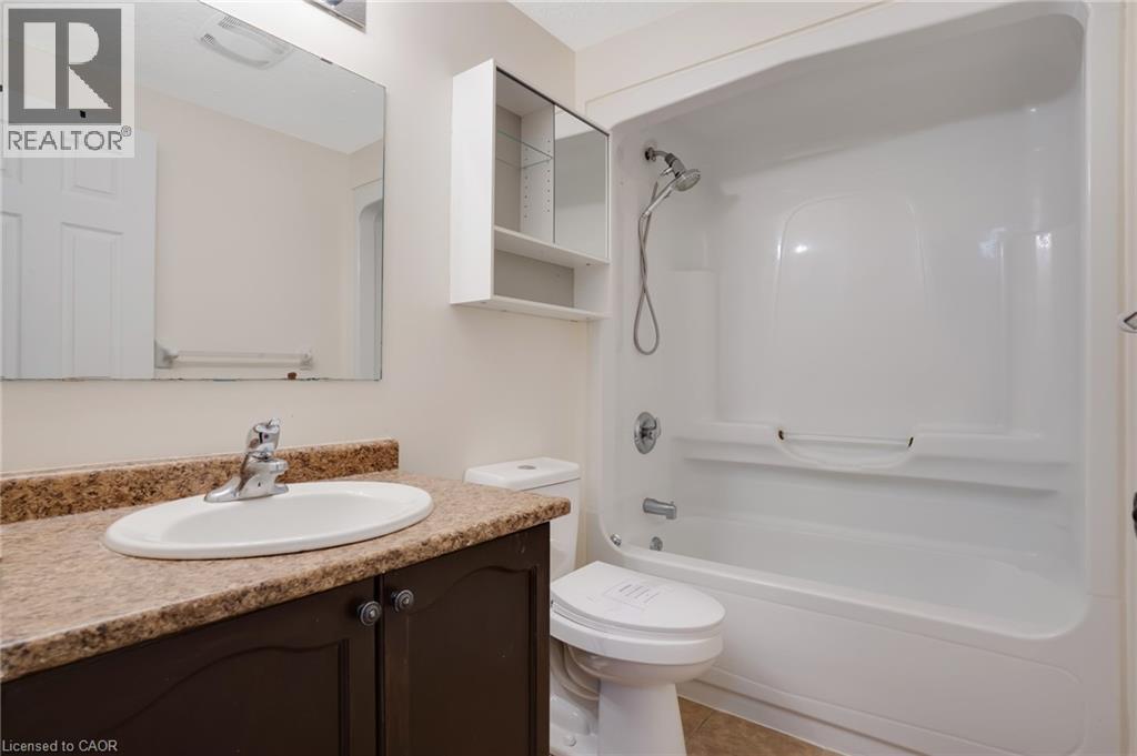 310 Fallowfield Drive Property Photo 15