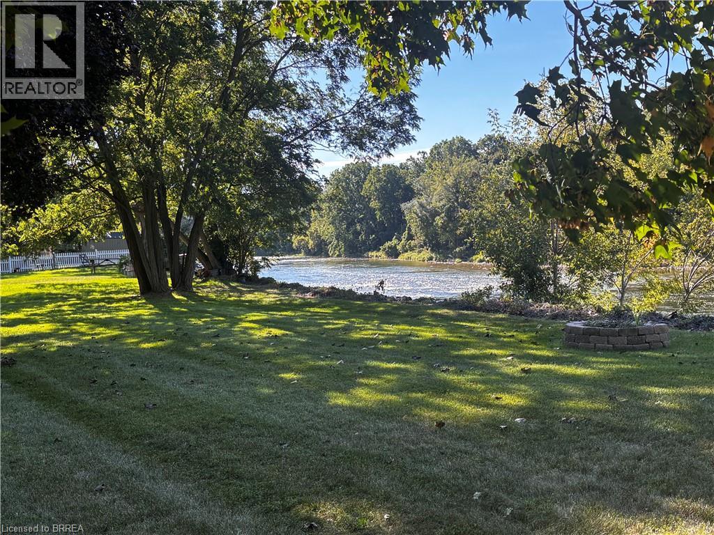 58 Willow Street Property Photo 5