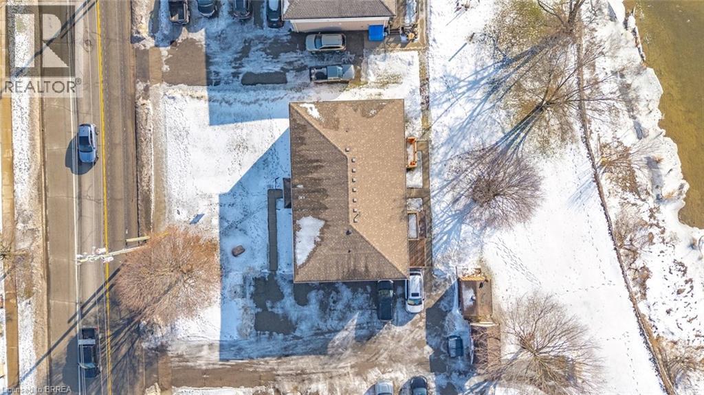 58 Willow Street Property Photo 10