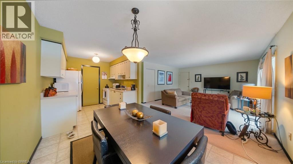 58 Willow Street Property Photo 32