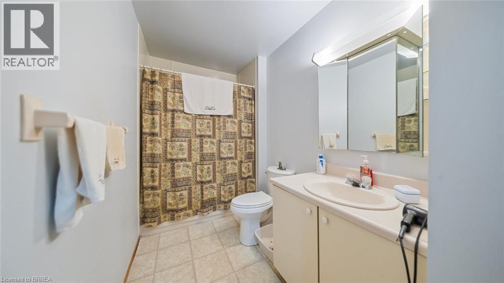 58 Willow Street Property Photo 37
