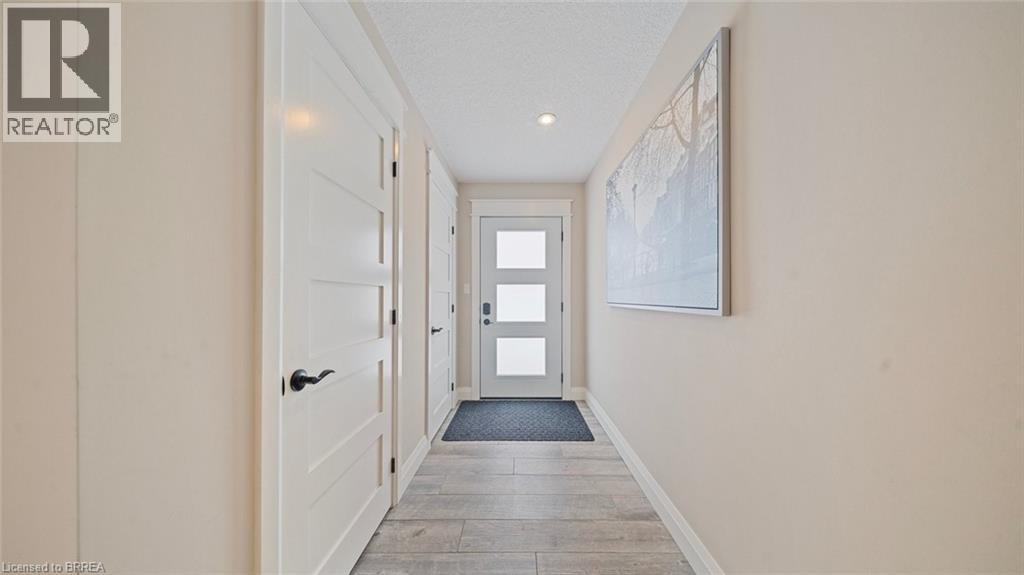 60 Willow Street Property Photo 40