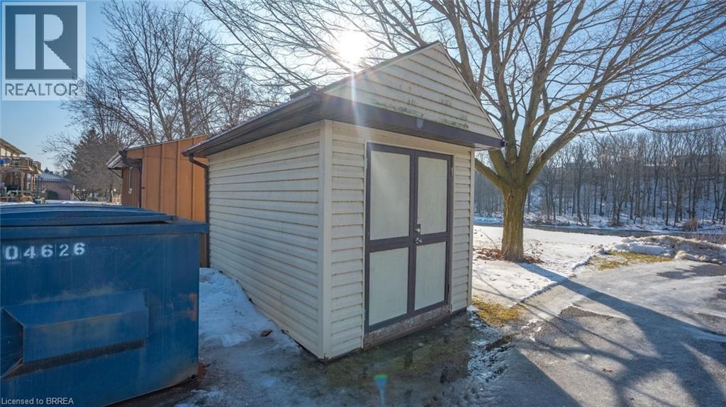 60 Willow Street Property Photo 42