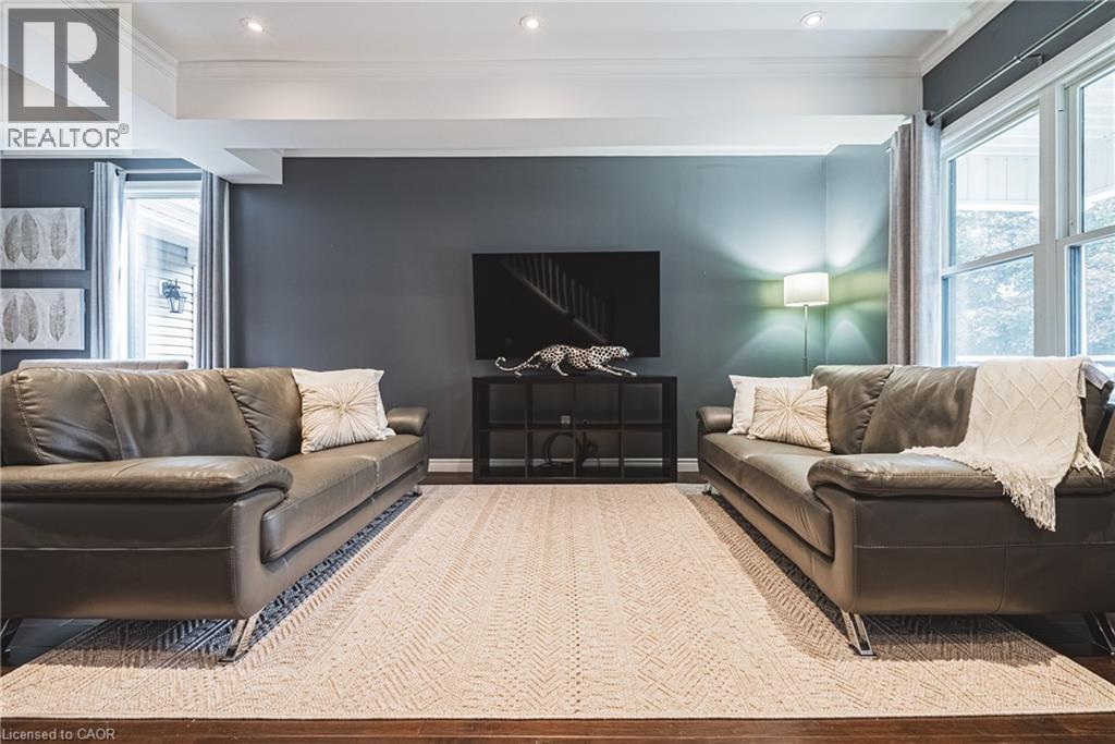 25 Orchard Hill Property Photo 8