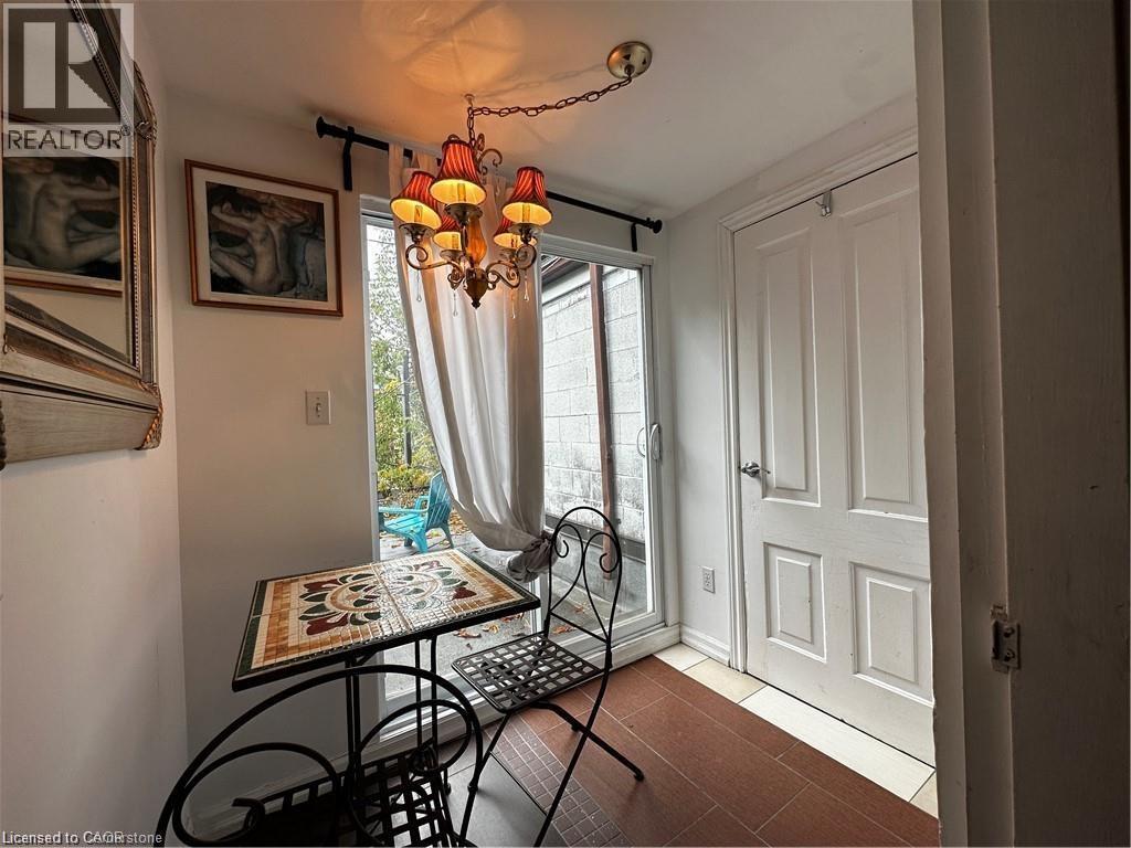 237 James Street N Property Photo 42