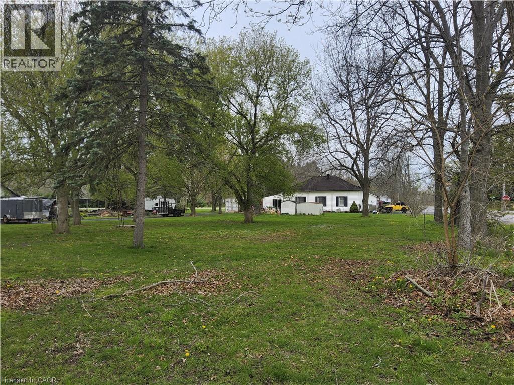 740 Hillcrest Road Property Photo 2
