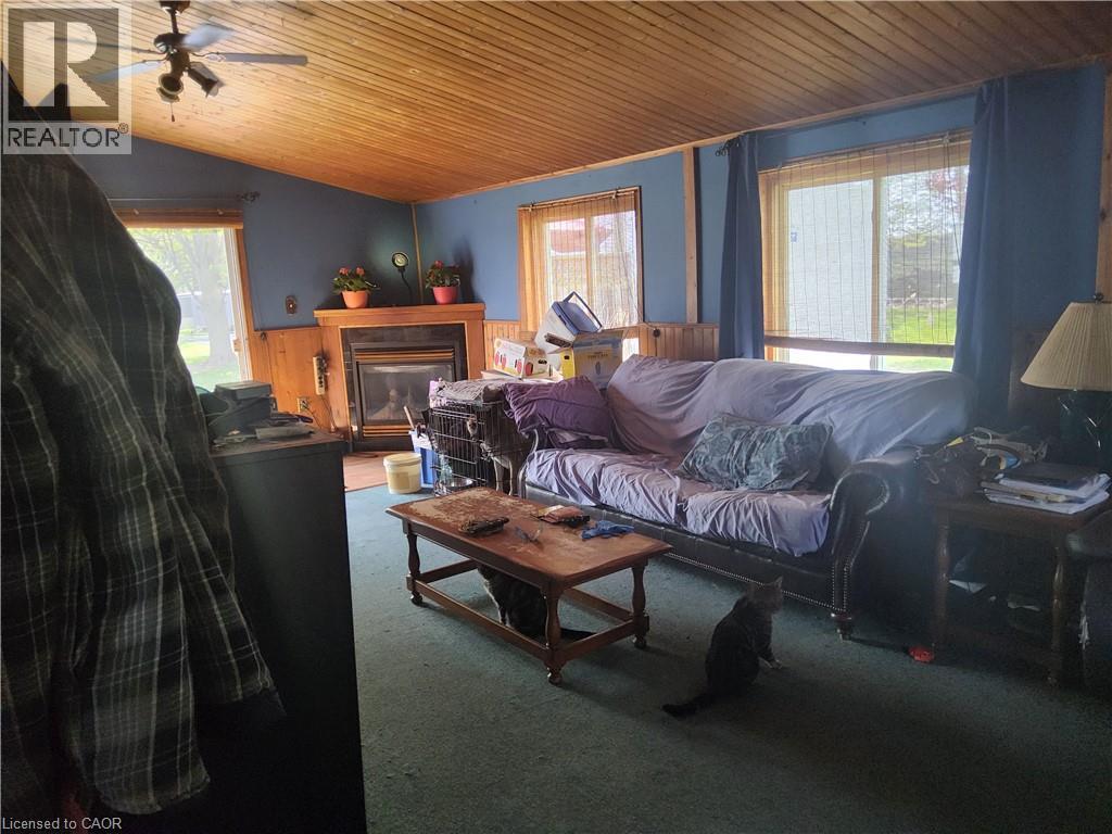 740 Hillcrest Road Property Photo 9