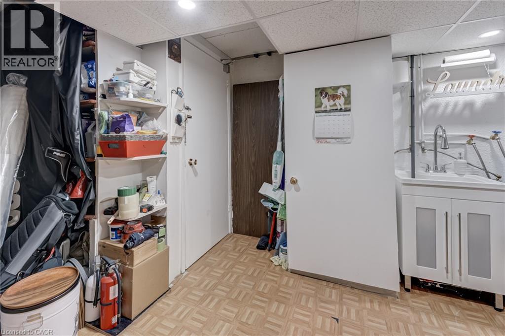2825 Gananoque Drive Unit# 48 Property Photo 32