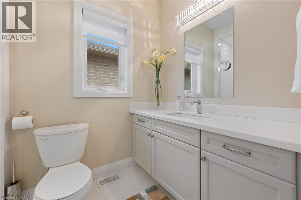 50 Vanrooy Trail Property Photo 20