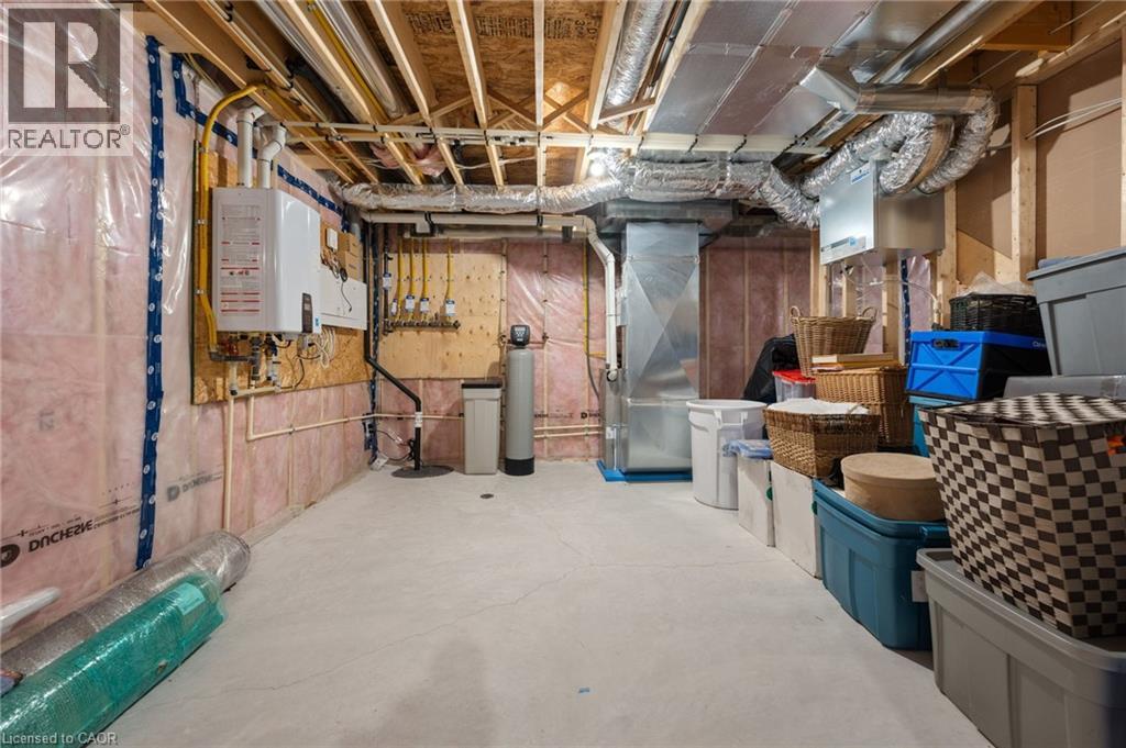 50 Vanrooy Trail Property Photo 25