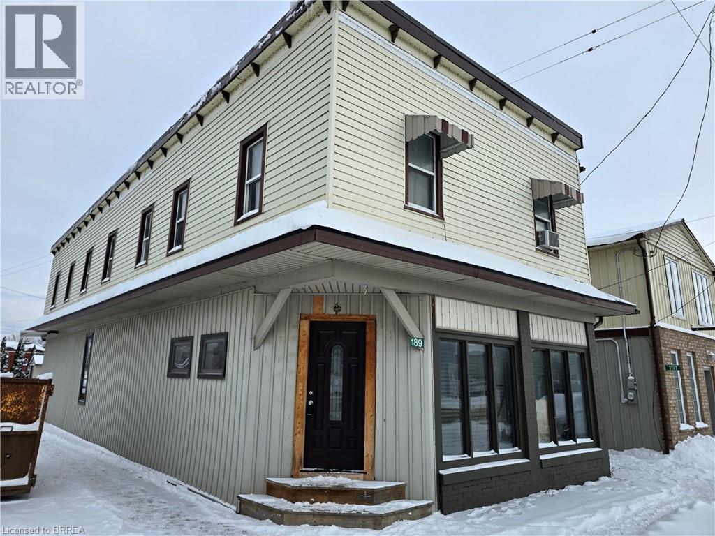 189 Townline Street Property Photo 1
