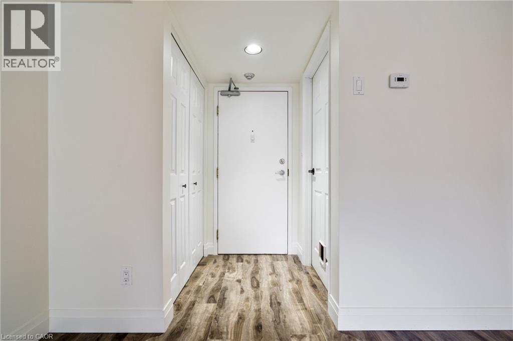 3499 Upper Middle Road Unit# 211 Property Photo 4