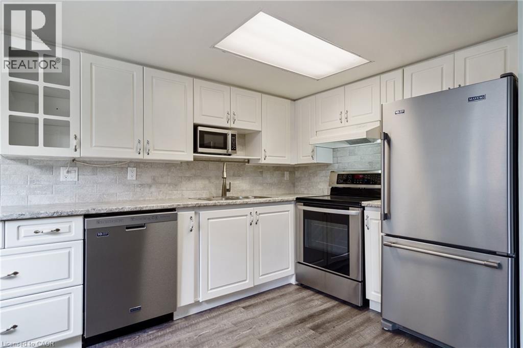 3499 Upper Middle Road Unit# 211 Property Photo 6