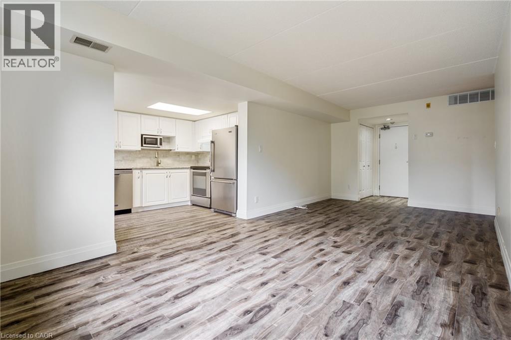 3499 Upper Middle Road Unit# 211 Property Photo 12