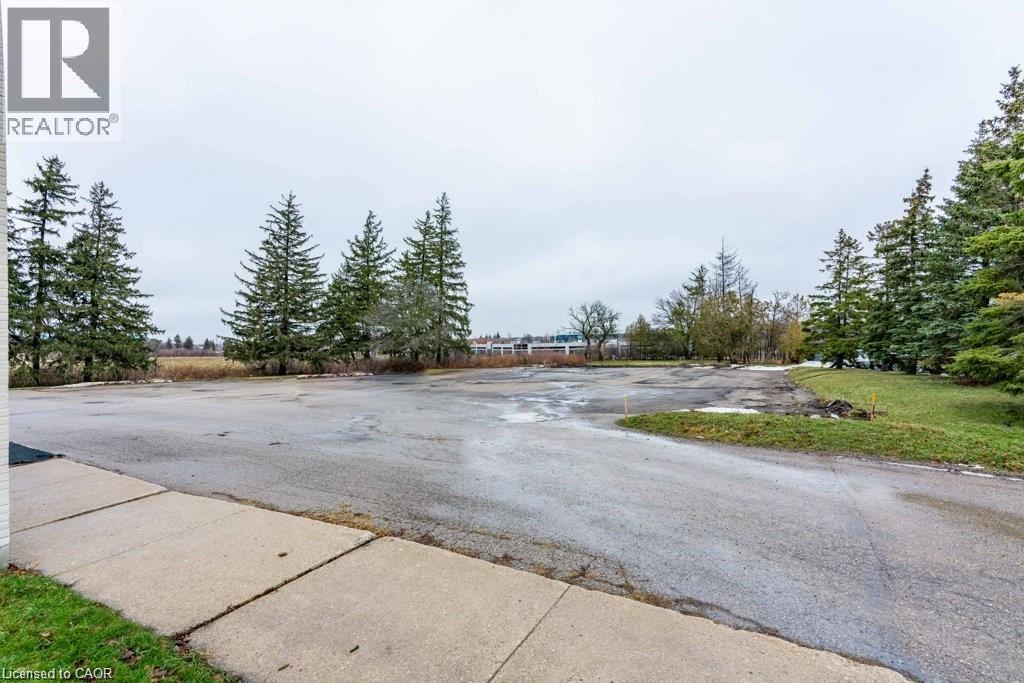 440 Weber Street N Property Photo 2