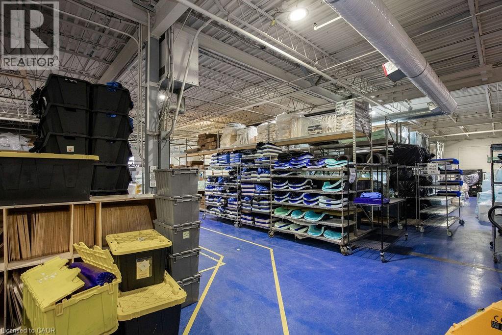 42 Niagara Street Property Photo 29