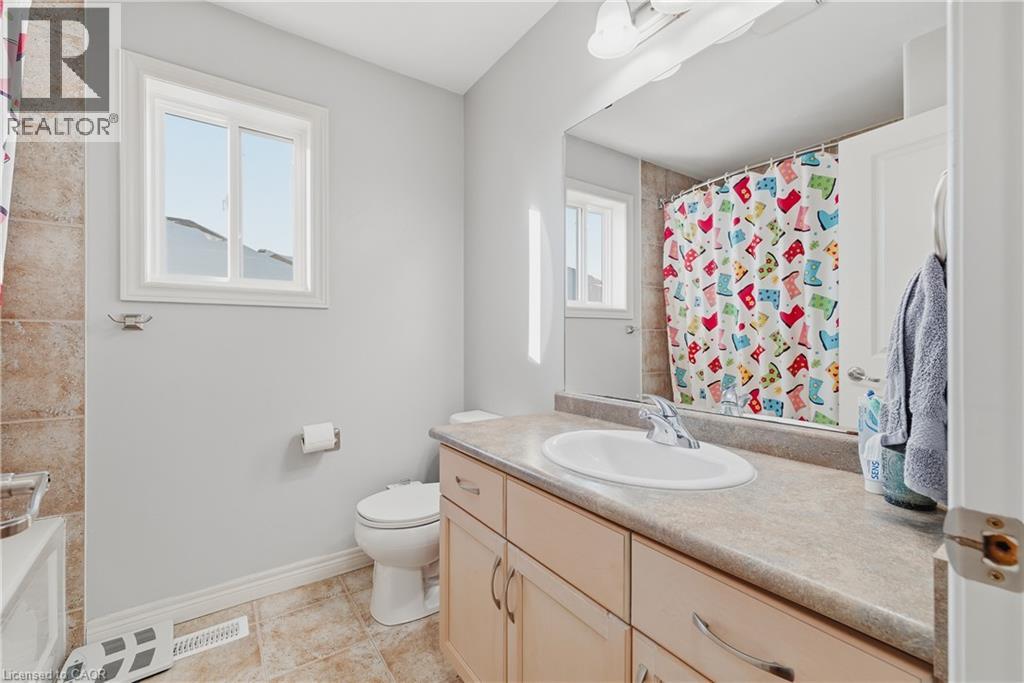 23 Doon Creek Street Property Photo 20