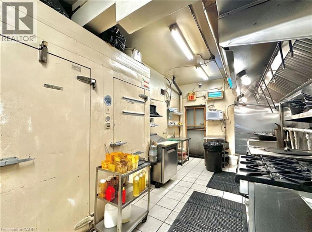 527 Upper Sherman Avenue Property Photo 10