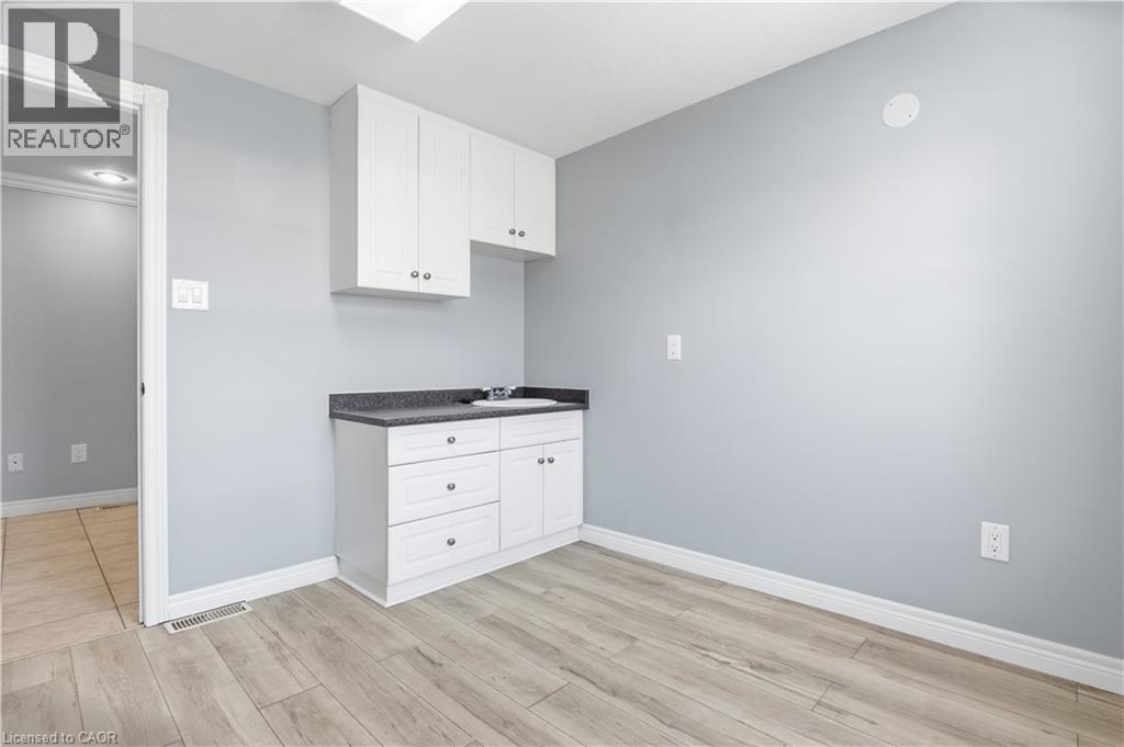 1270 King Street E Property Photo 29