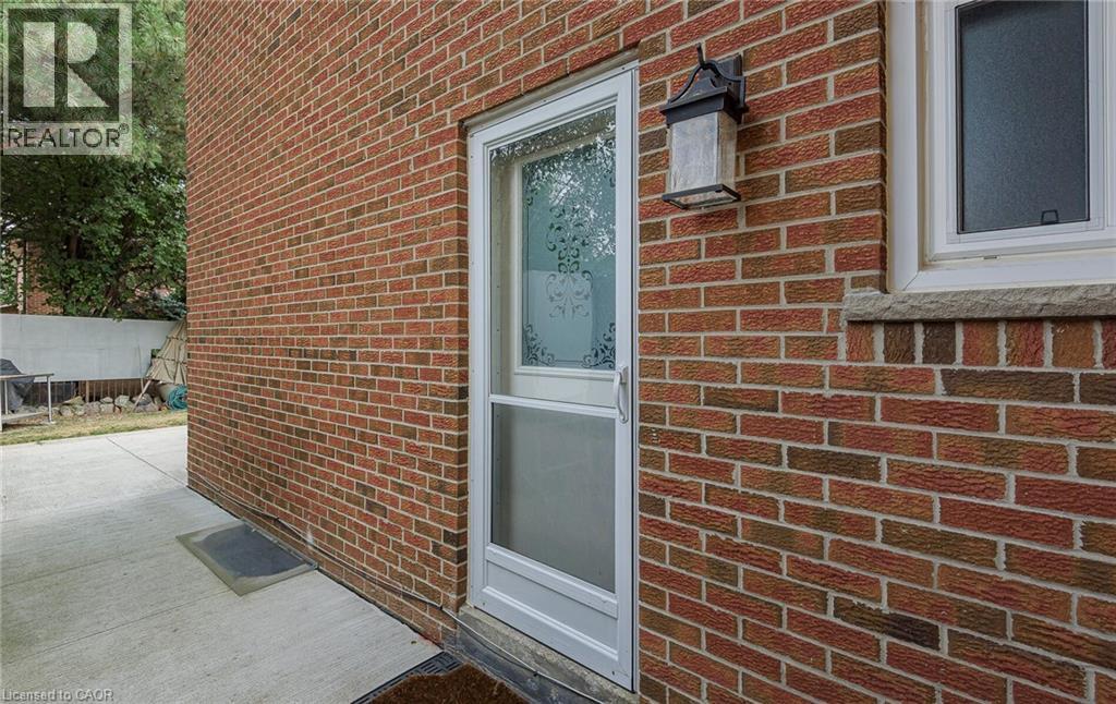 3 Pottery Crescent Property Photo 13