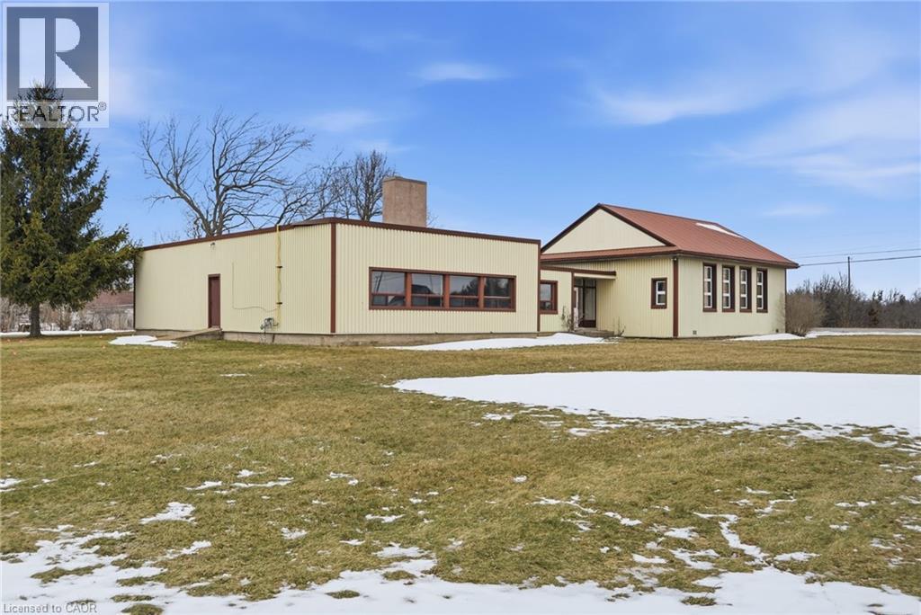 10611 Highway 3 Property Photo 5