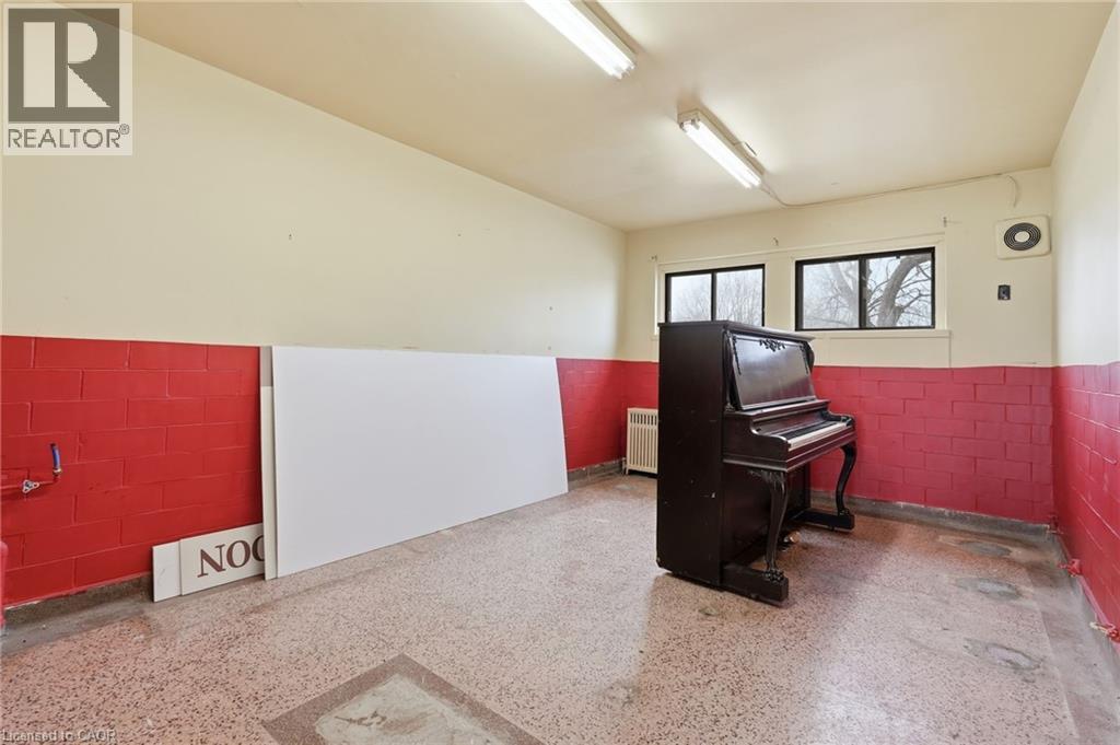 10611 Highway 3 Property Photo 15