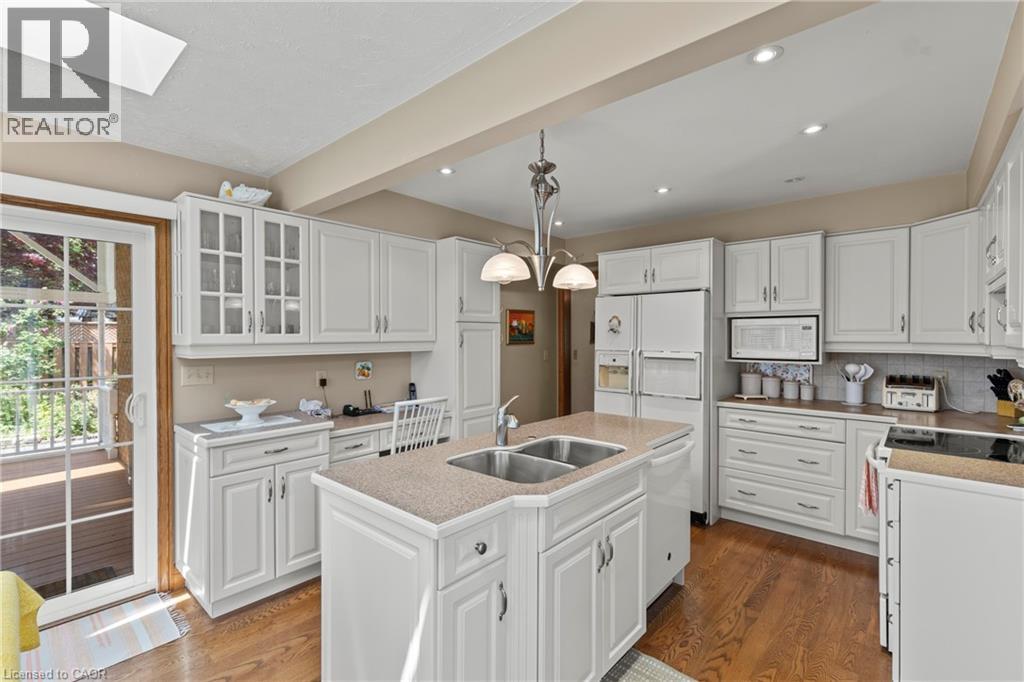 67 The Promenade Property Photo 12